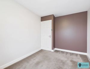 Bedroom- click for photo gallery